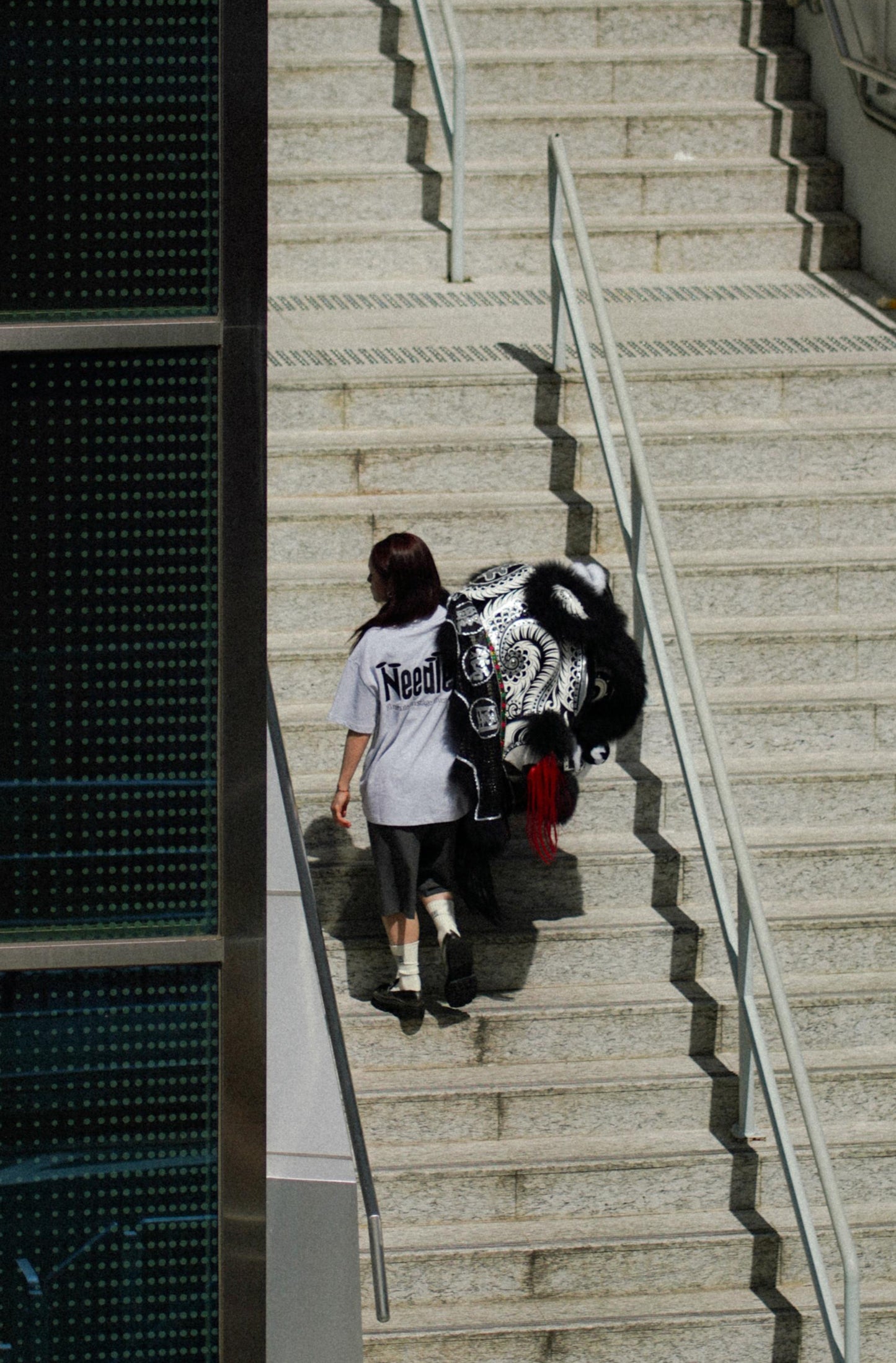NEEDLESS 獅王無用 POCKET TEE/ GREY