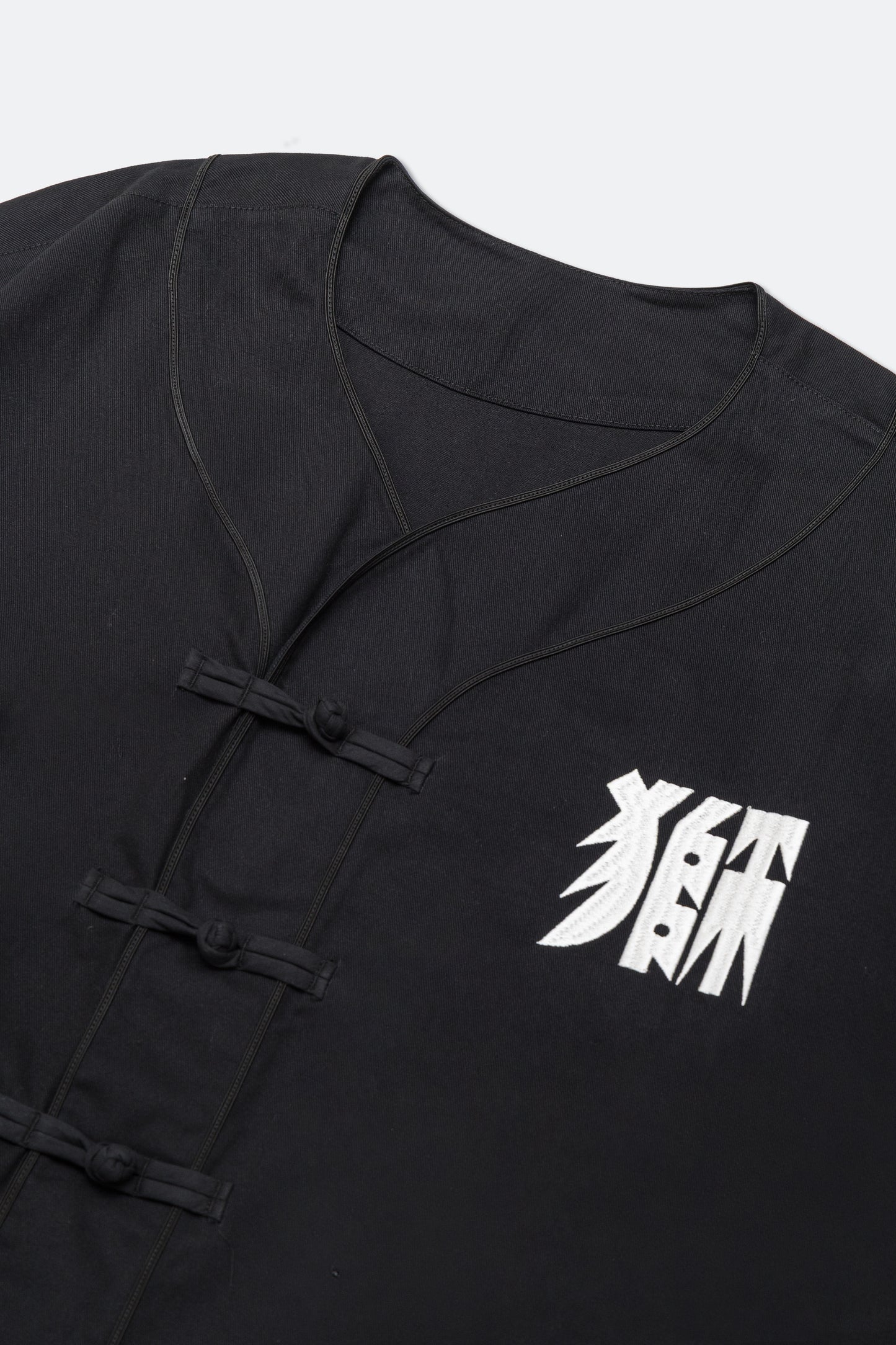 獅王無用 NEEDLESS MAINLINE SS25 - KUNG FU SPORTSTYLE JACKET / BLACK