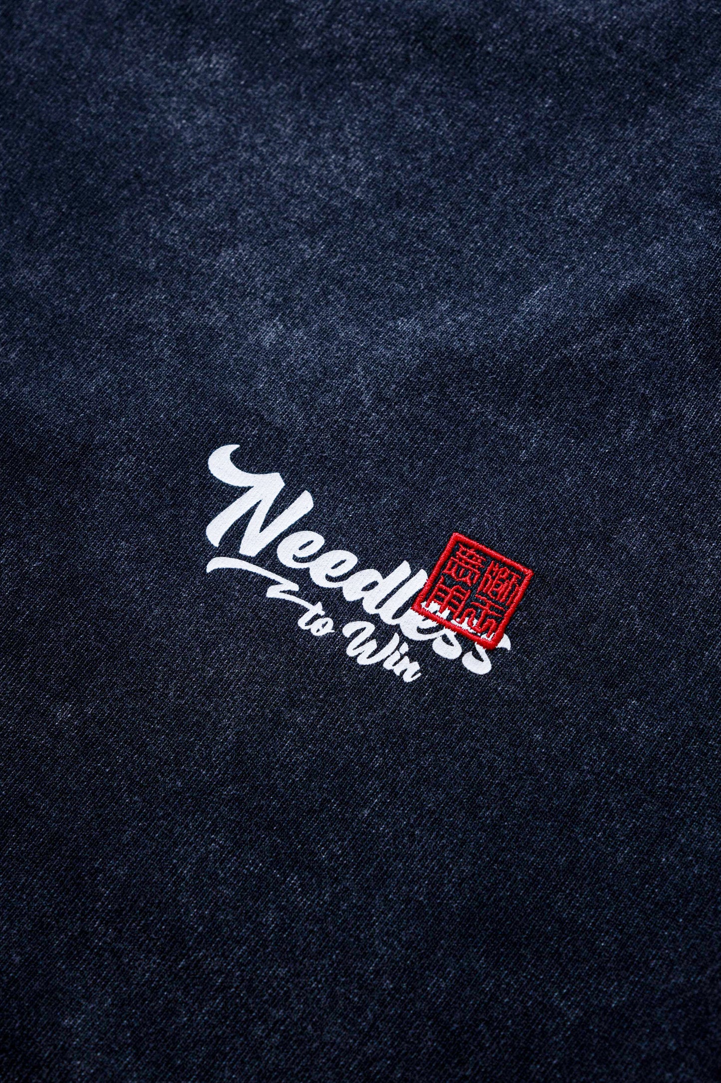 NEEDLESS SS26 吉祥獅王「撲」別注 TEE /  WASHED BLACK