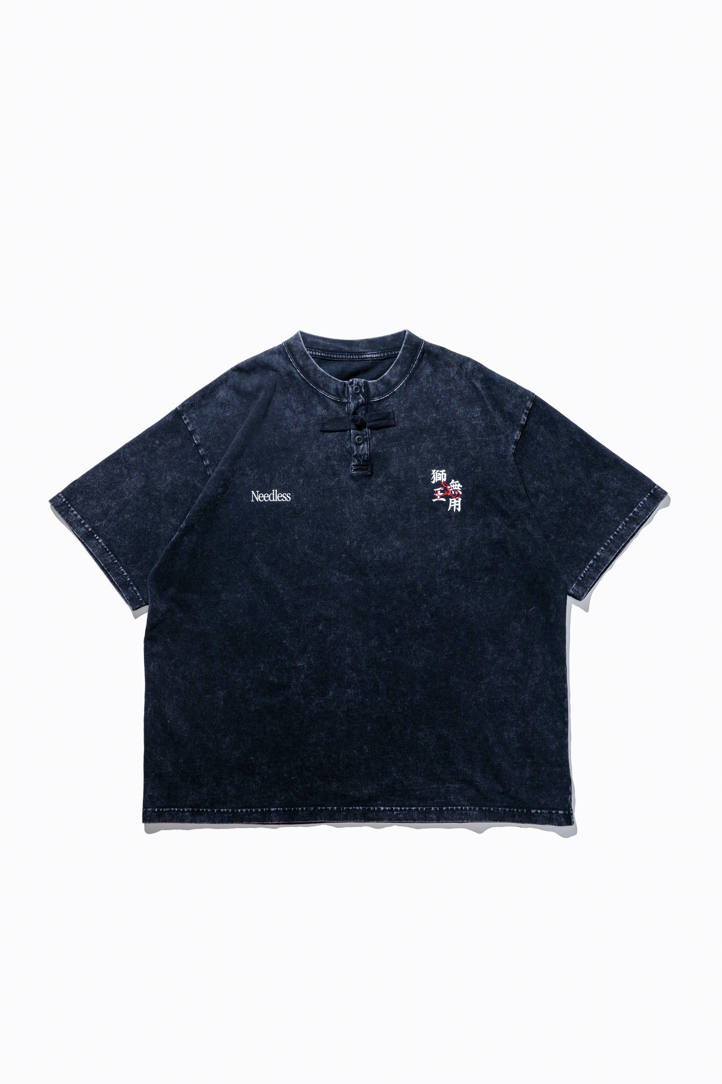 NEEDLESS 獅王無用 SS26 KUNG FU TEE I WASHED BLACK