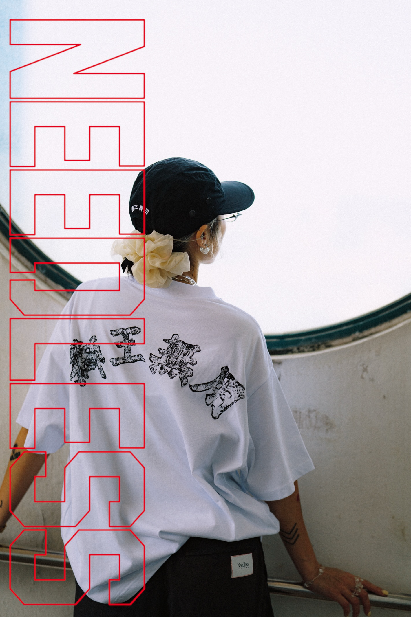 NEEDLESS 獅王無用 SS26 SIGNATURE POCKET TEE I WHITE
