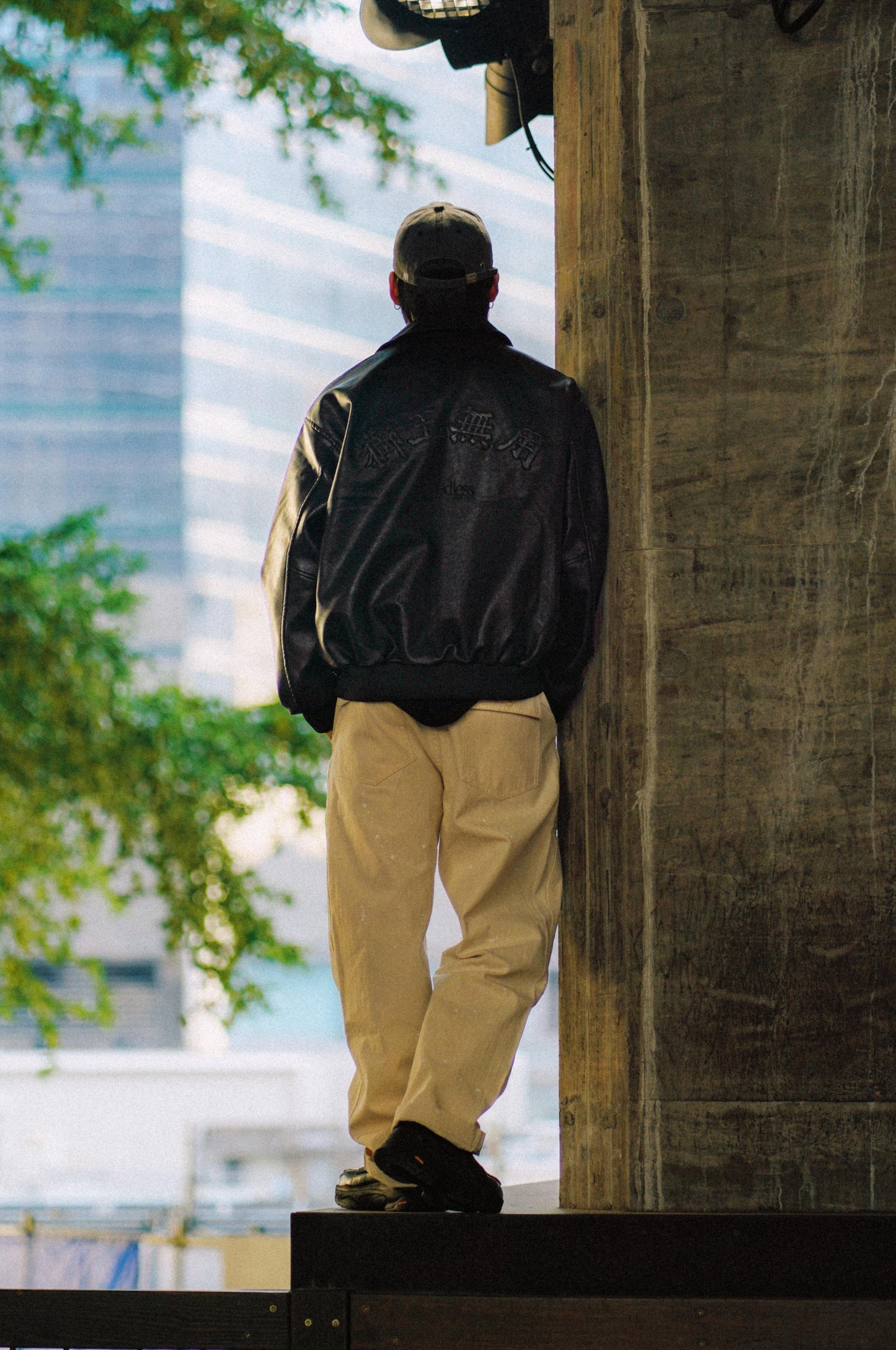 《RESTOCKS》獅王無用 NEEDLESS FW25 SPECIAL PRODUCT I BOMBER JACKET l BLACK