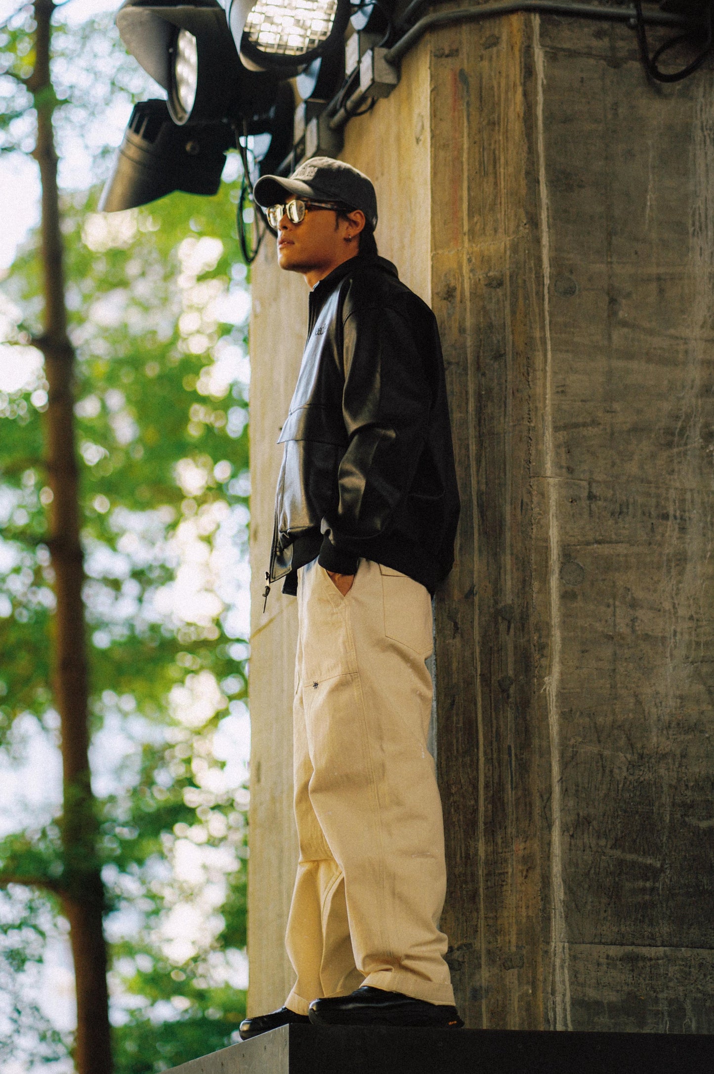 《RESTOCKS》獅王無用 NEEDLESS FW25 SPECIAL PRODUCT I BOMBER JACKET l BLACK